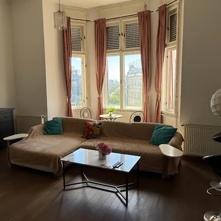 Nyugati Loft Appartamento